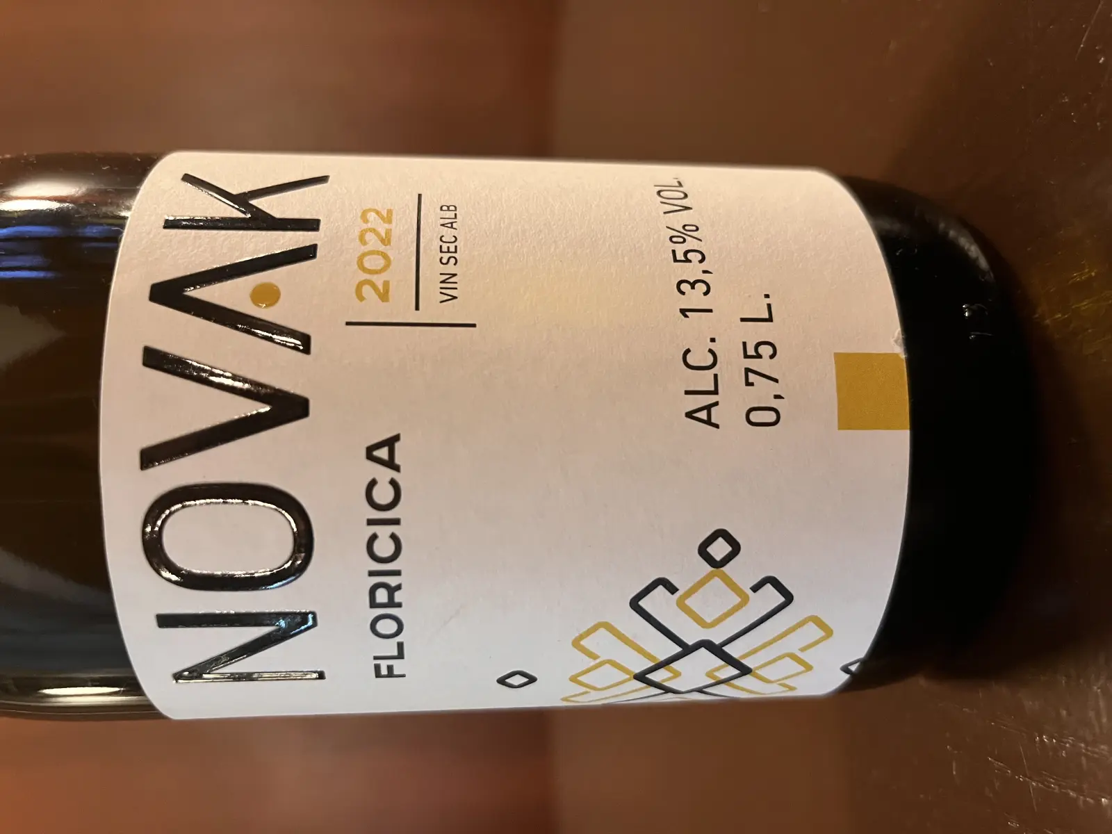 Novak White Label Floricica 2022