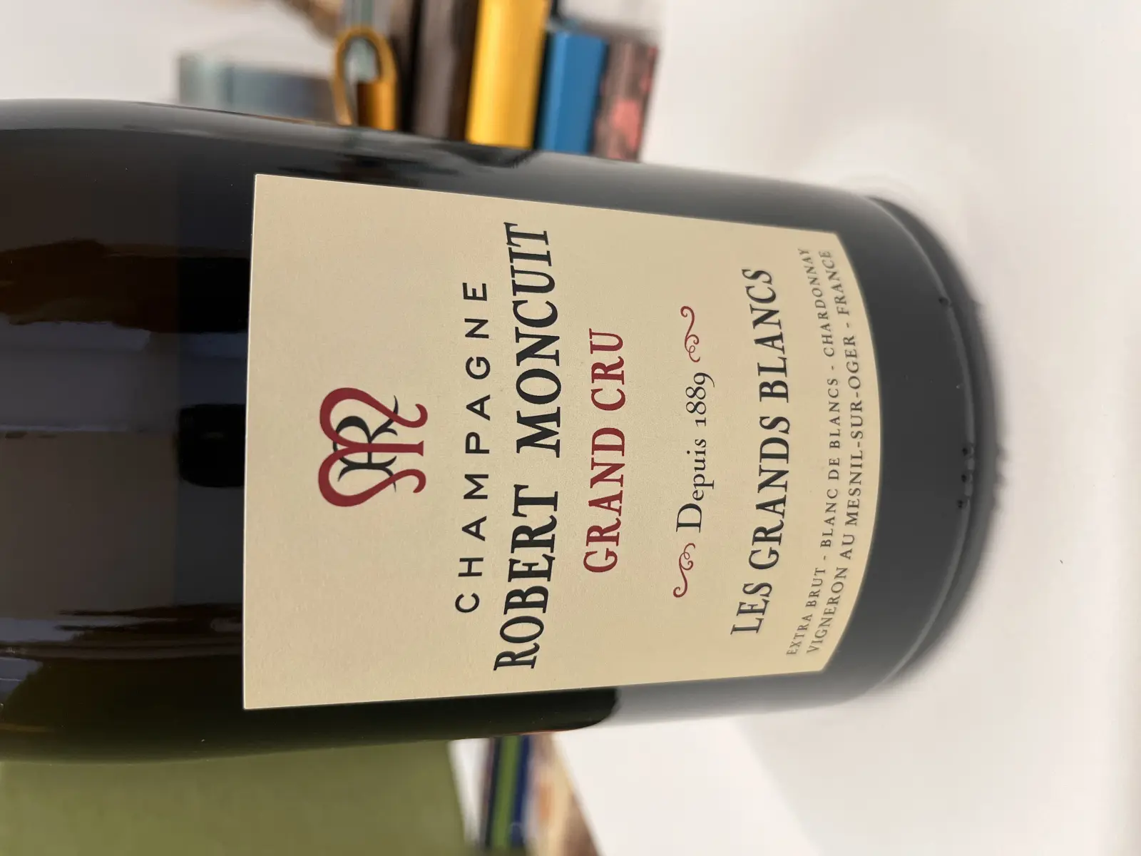 Robert Moncuit Les Grands Blancs Magnum (d2022) NV