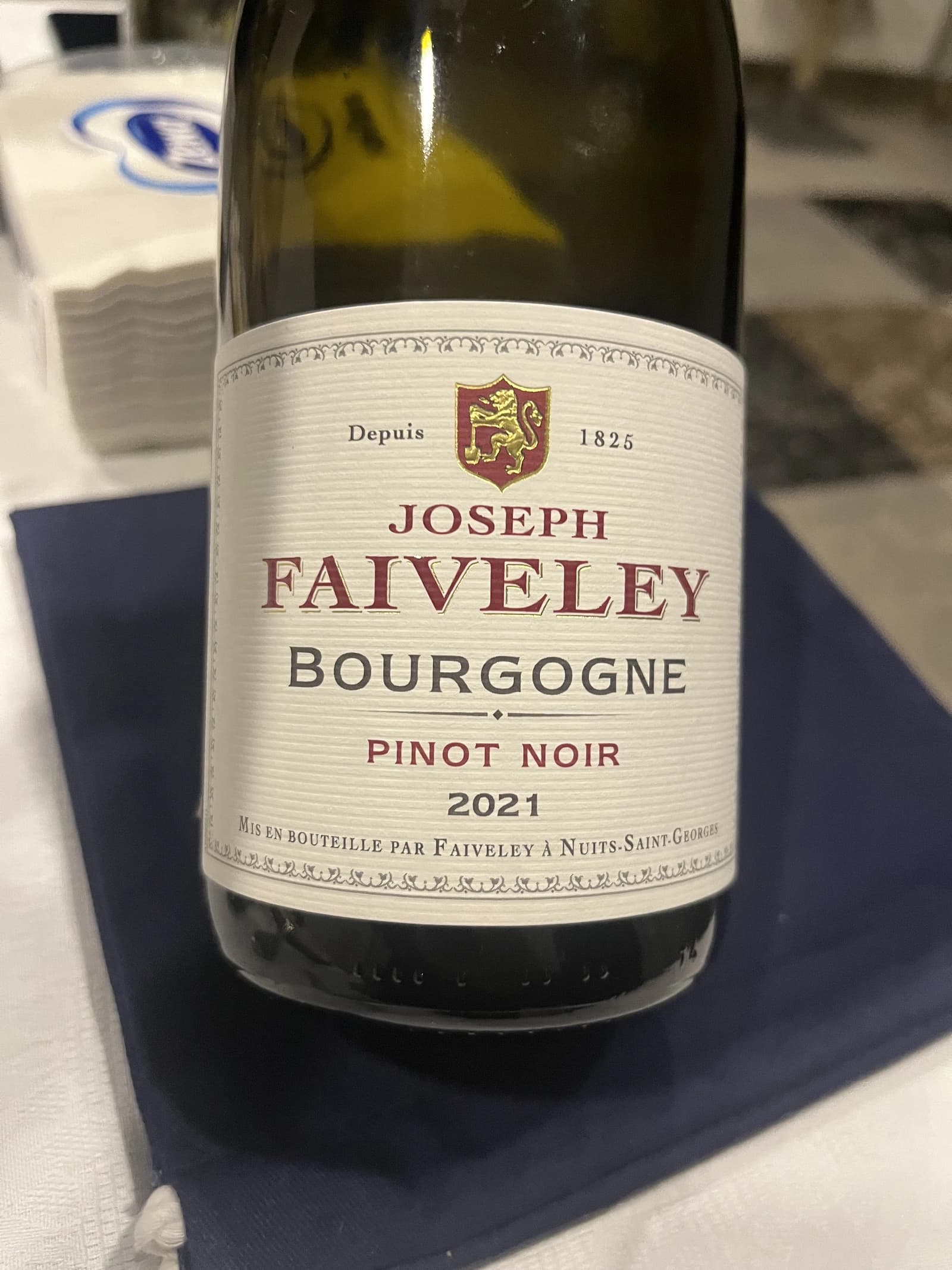 Joseph Faiveley Bourgogne Pinot Noir 2021