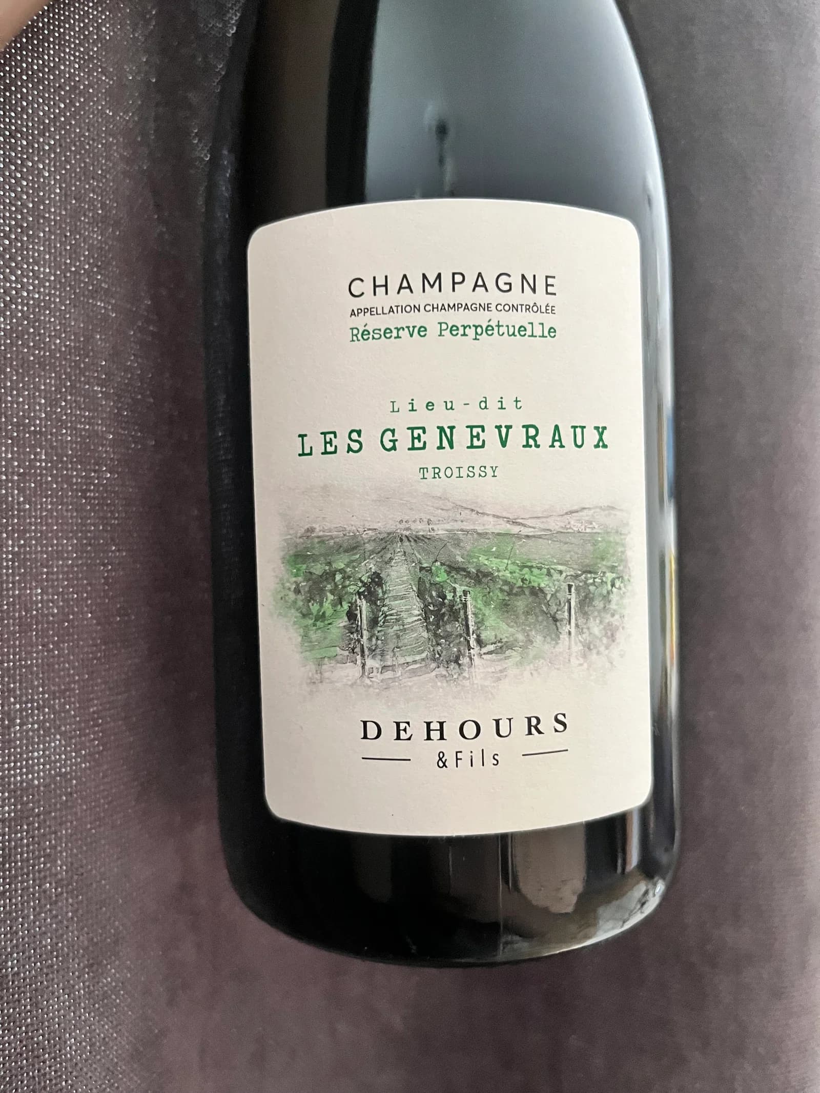 Dehours & Fils Lieu-Dit Les Genevraux Réserve Perpétuelle 2013-2017