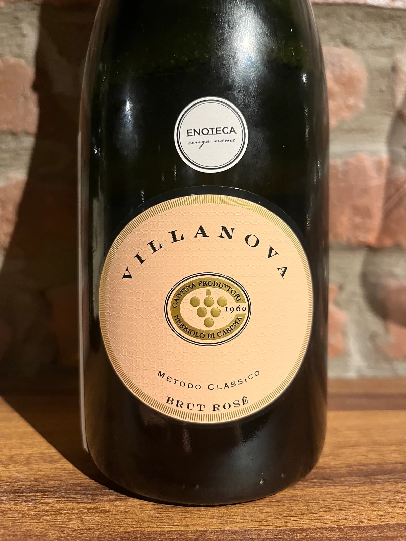 Cantina Produttori Nebbiolo di Carema Villanova Spumante Metodo Classico Brut Rosé