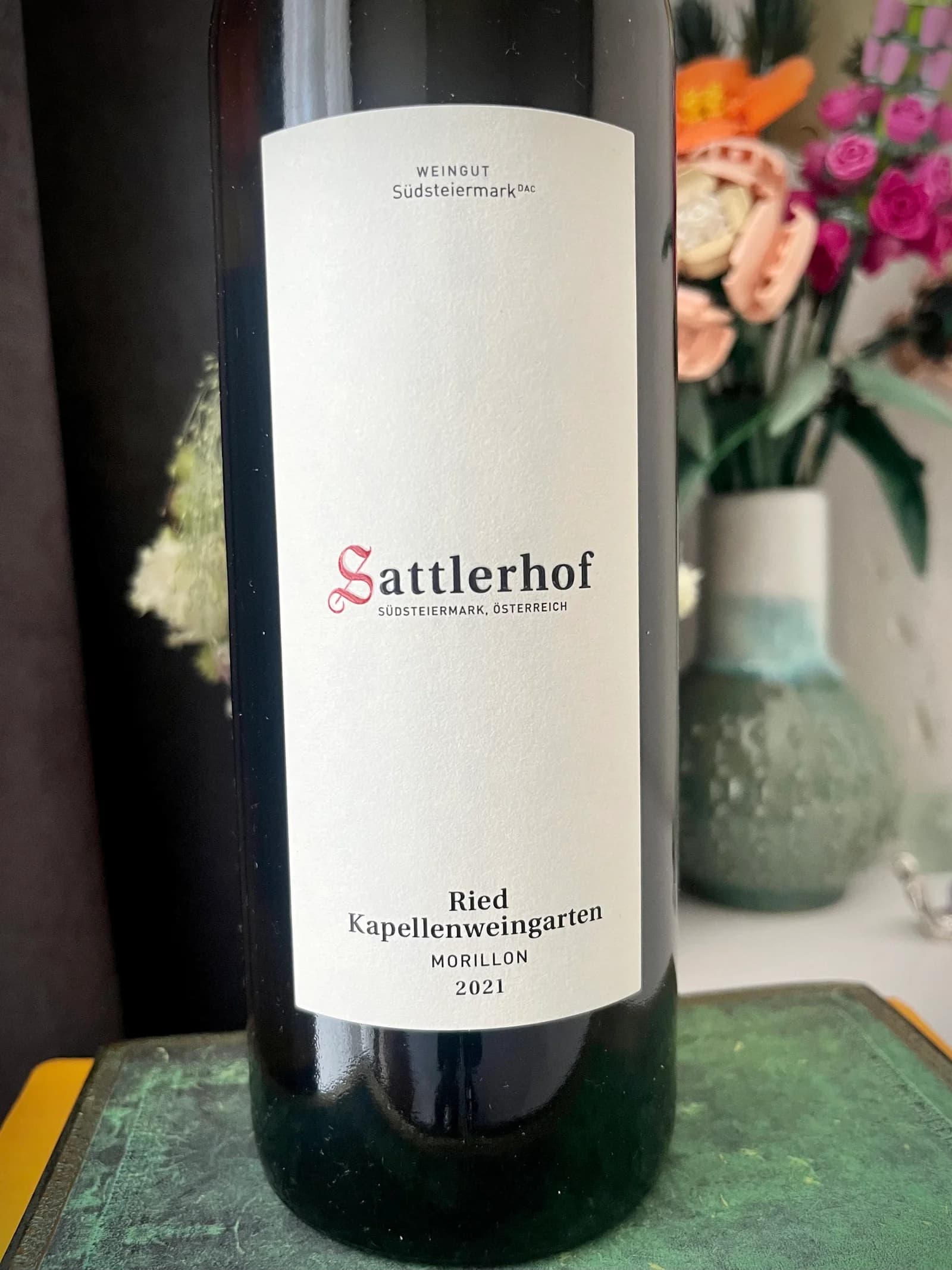 Sattlerhof Ried Kapellenweingarten Morillon 2021