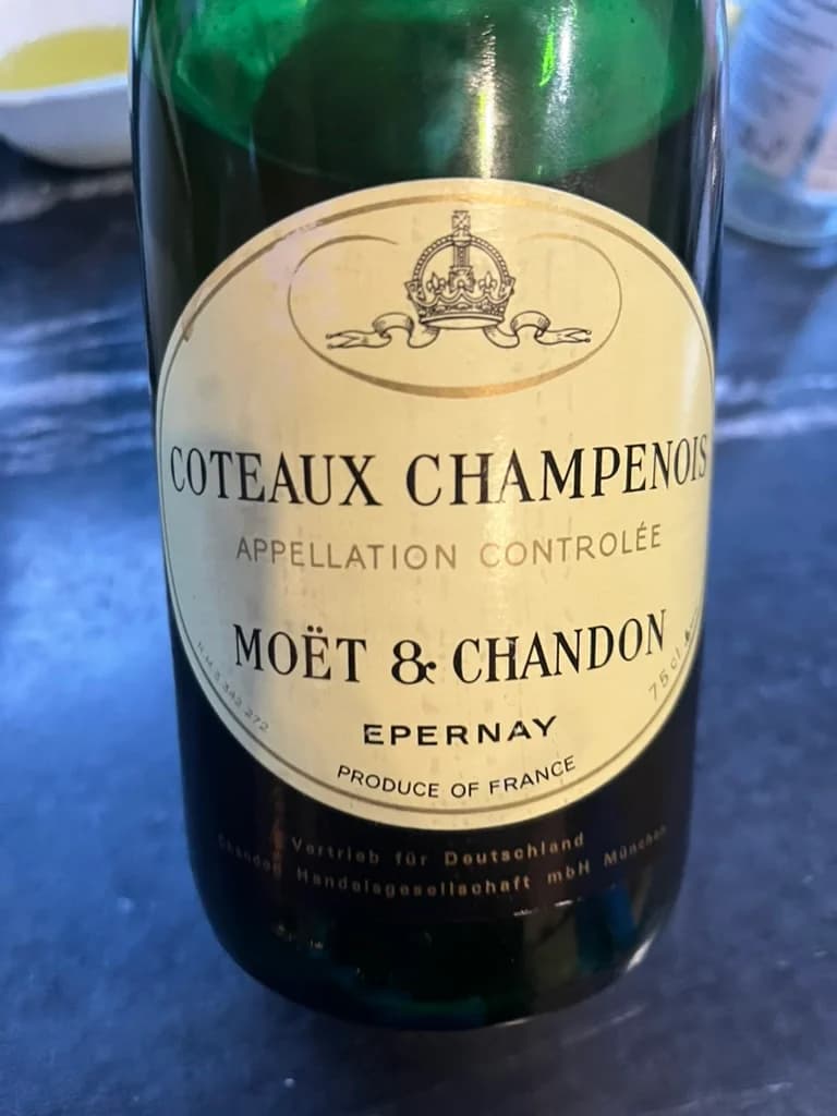 Moët & Chandon Coteaux Champenois ~70s-80s NV