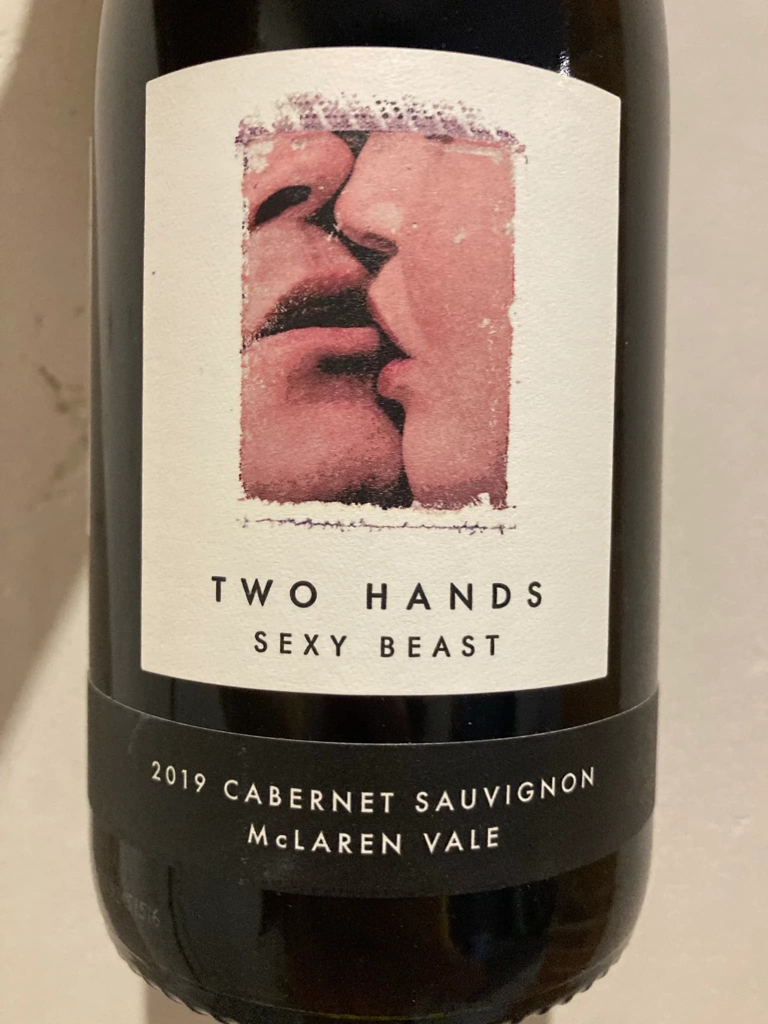 Two Hands Sexy Beast 2019