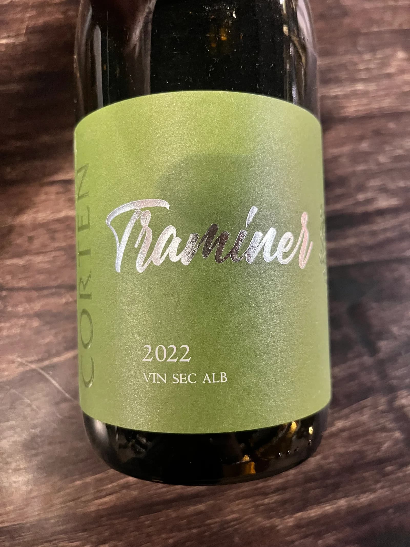 Corten Traminer 2022